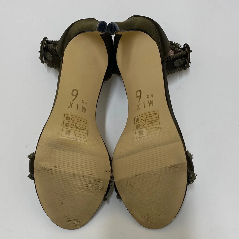 Mix No. 6  Rayane   Woman’s 4” heel in Army Green Color Size 8.5